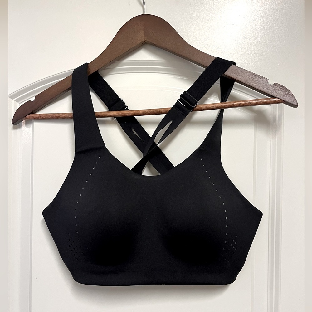 Lululemon Air Support Sports Bra